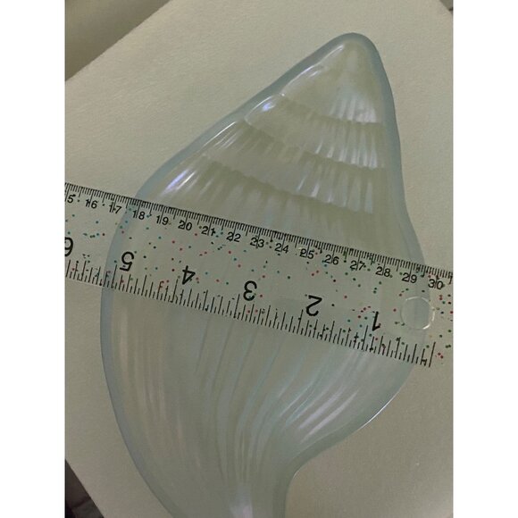 Handcrafted Resin SeaShell soap Trinket Tray Bathroom Decor Pearl White - Picture 9 of 9